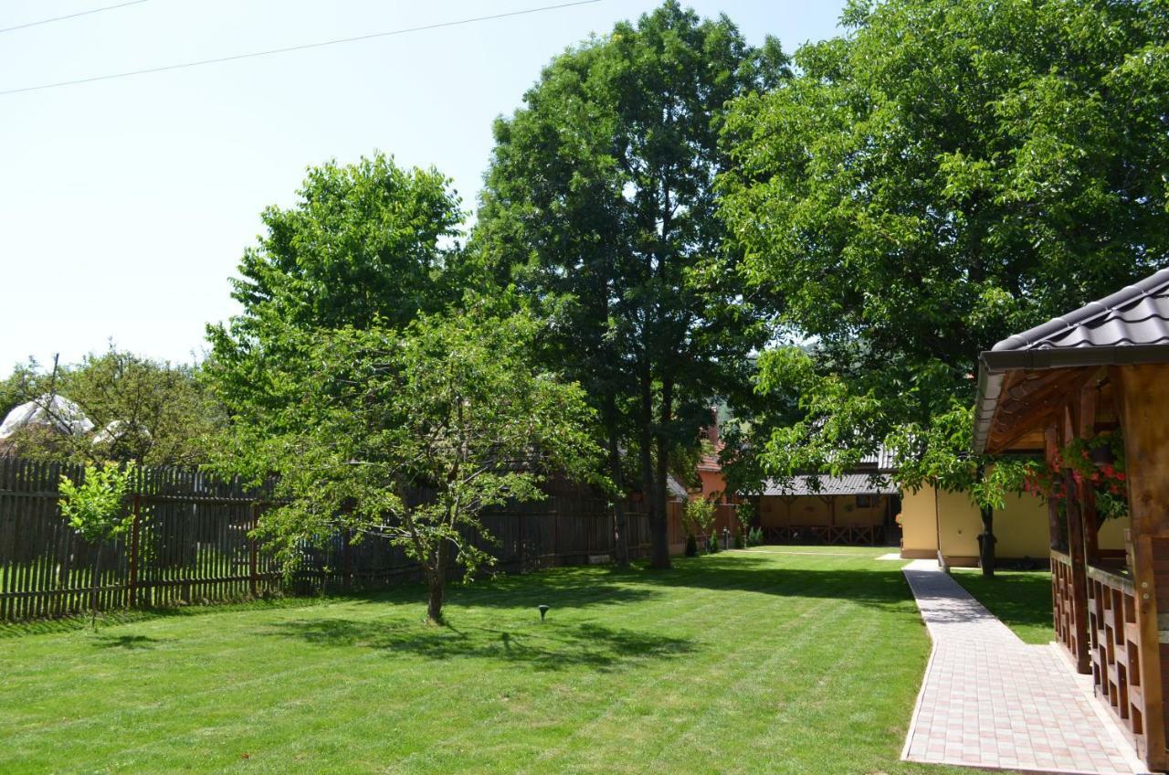 Vila Casa Pricas Moieciu de Jos Exteriér fotografie
